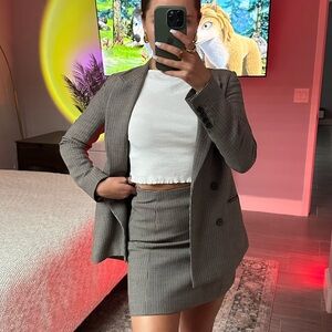 Babaton two piece professional female suit Size 00